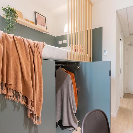 Well-Located Campus Rooms Near City Park Milán Exteriér fotografie