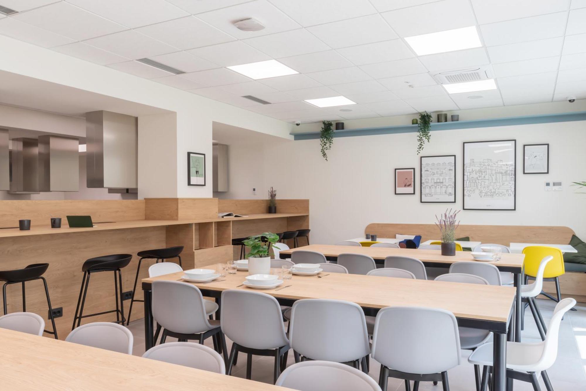 Well-Located Campus Rooms Near City Park Milán Exteriér fotografie