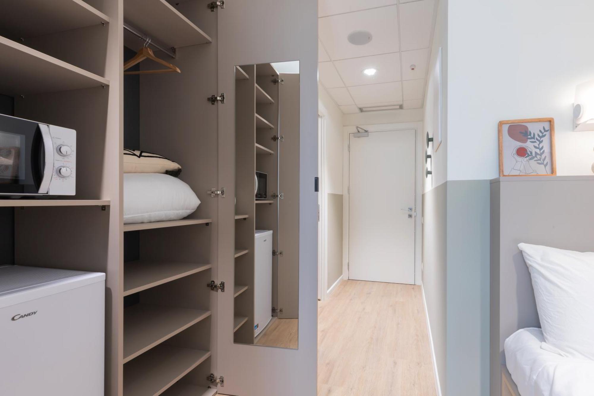 Well-Located Campus Rooms Near City Park Milán Exteriér fotografie