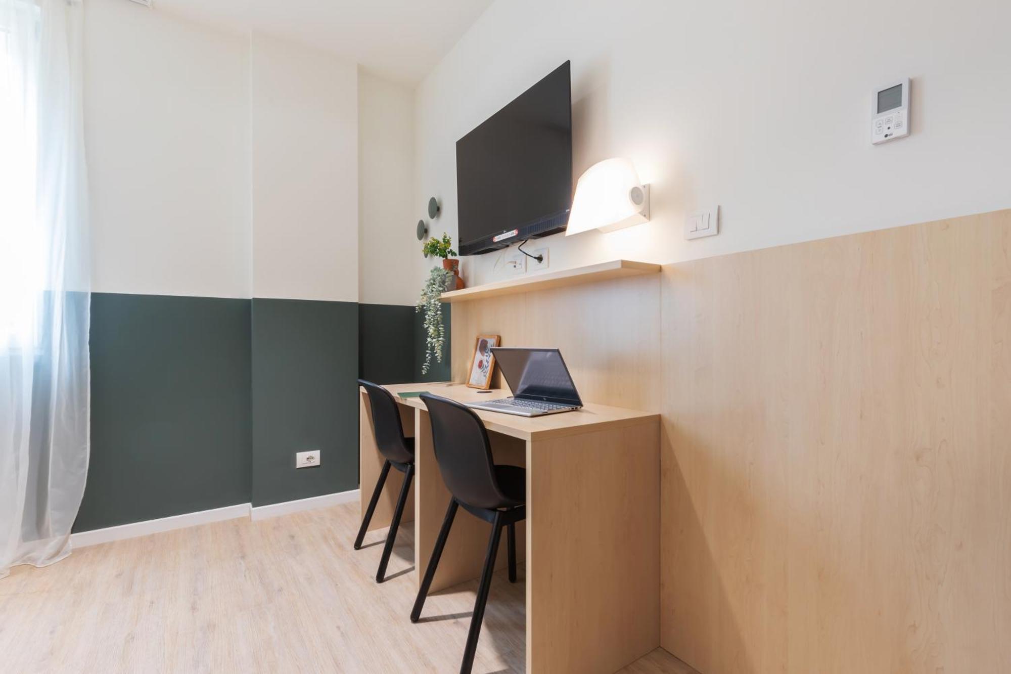 Well-Located Campus Rooms Near City Park Milán Exteriér fotografie
